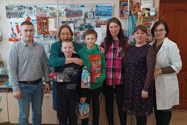 В Свердловской области более 530 социальных сирот вернулись в семьи