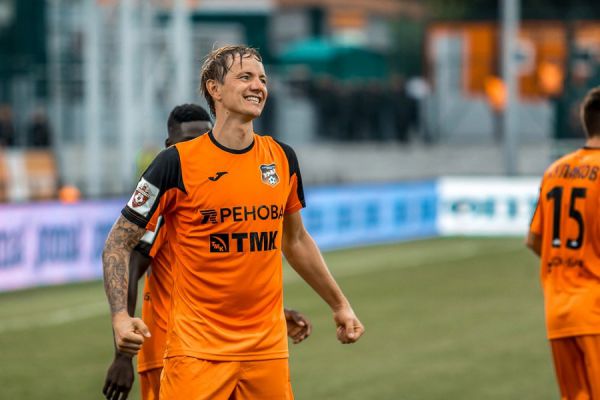 Бывший нападающий «Урала» Павлюченко решил возобновить карьеру
