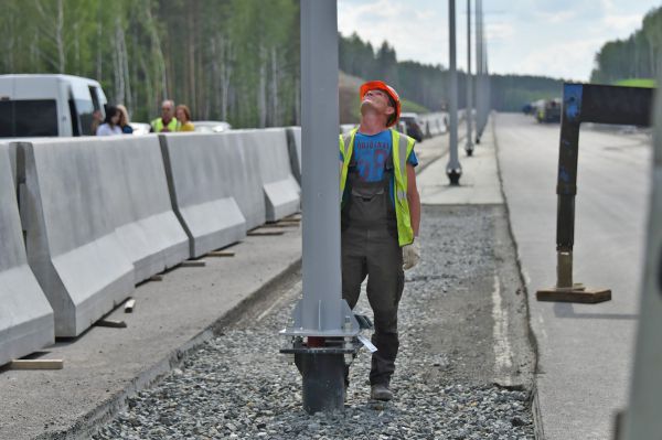 На развязке ЕКАД с Челябинским трактом изменили схему движения