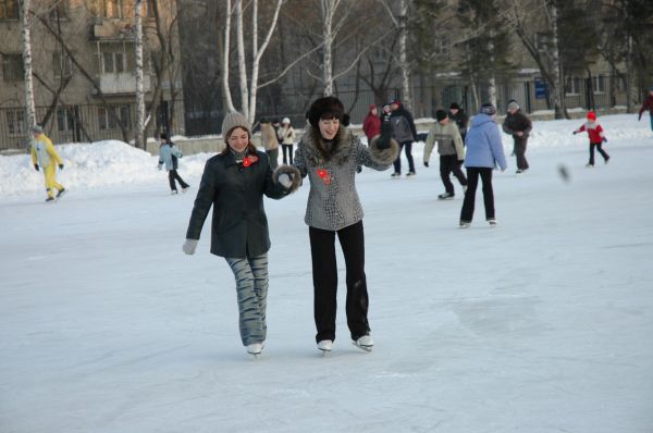 Уже встаем на коньки