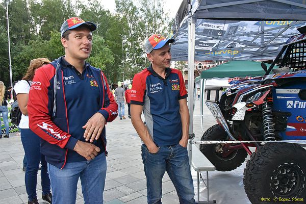 Сергей Карякин обвинил гонщиков из Саудовской Аравии в нарушении регламента ралли «Дакар»