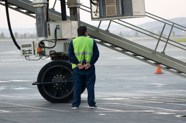 Авиакомпания Qazaq Air перестала летать из Астаны в Екатеринбург