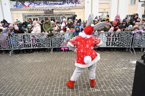 Треть работников Свердловской области не пойдут на новогодний корпоратив