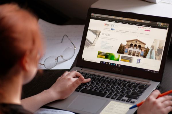 Студенты УрФУ вернулись с практики с цифровыми портфолио