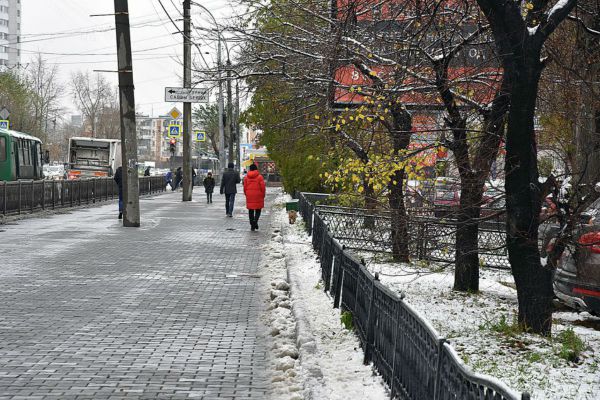 Синоптики пообещали уральцам ноль градусов и снег в последнюю неделю октября