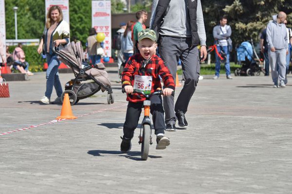 Самые юные велогонщики Урала разыграли главный приз – самокат. Фото