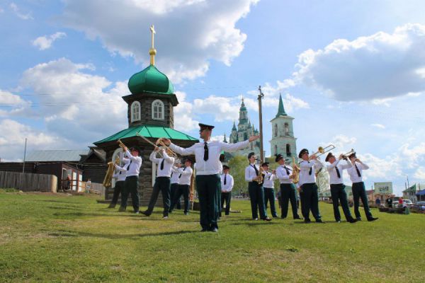 В Алапаевске и Нижней Синячихе сыграют духовые оркестры со всей России