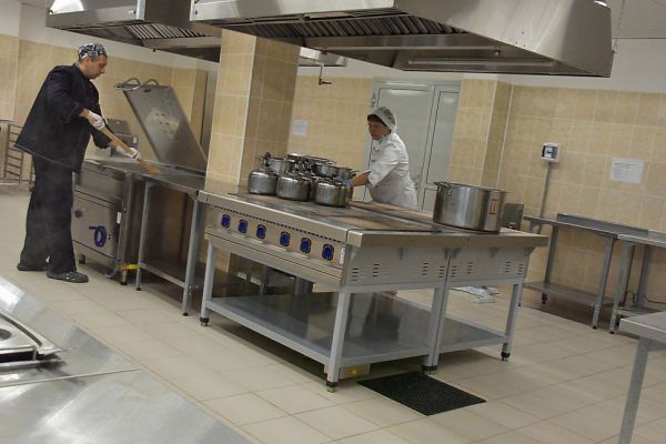 Пациентов больницы в Новоуральске кормили поддельным сливочным маслом