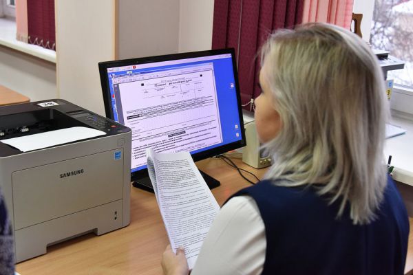 В Екатеринбурге накажут тех, кто подделывал документы на прием в первые классы