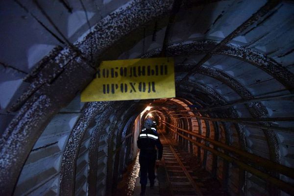 В Североуральске при обрушении горных пород в шахте погиб рабочий