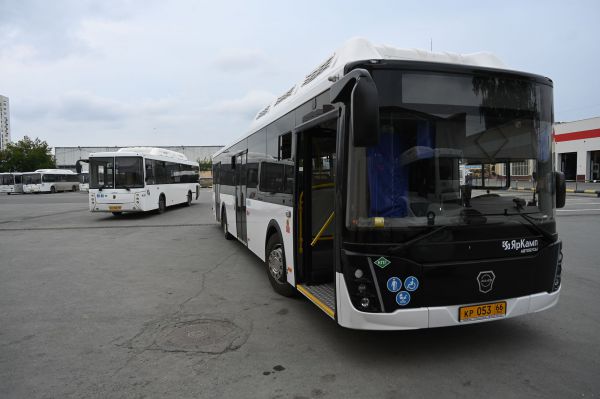 Лучшего водителя автобуса выбрали в Свердловской области