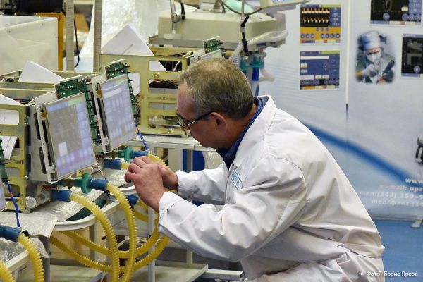 Почти половина россиян желает работать больше четырех дней  в неделю