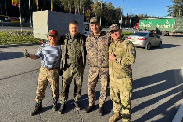 Гуманитарную помощь бойцам СВО отправили из Берёзовского