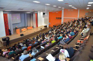 В Екатеринбурге директора школ обменялись опытом
