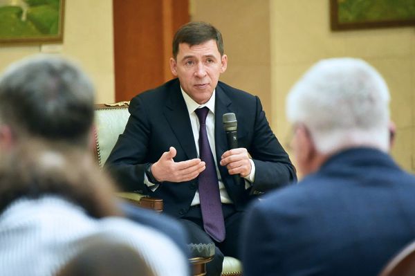 Бизнес и власть смотрят в одну сторону: Евгений Куйвашев встретился с предпринимателями региона