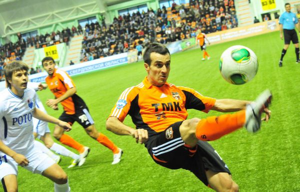 «Урал» не удержал победу
