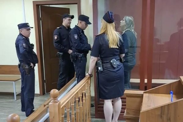 В Екатеринбурге суд оставил под стражей Веронику Наумову