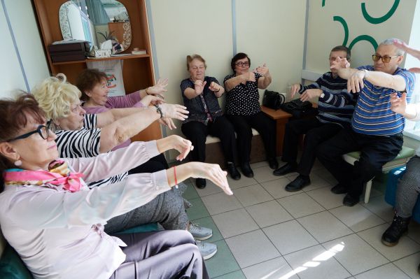 Стало известно, чего уральские рабочие хотят получить от своих работодателей