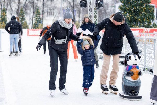 В мэрии Екатеринбурга назвали дату открытия катка на площади 1905 года