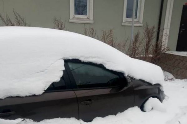 Екатеринбурженке вернули автомобиль, который ее муж проиграл в карты