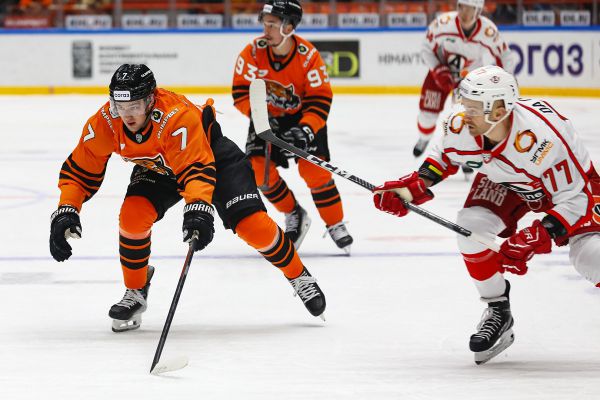 «Автомобилист» потерпел разгромное поражение от «Амура»