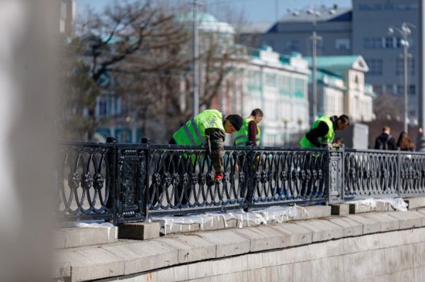 В уральской столице началась подготовка к весеннему месячнику чистоты