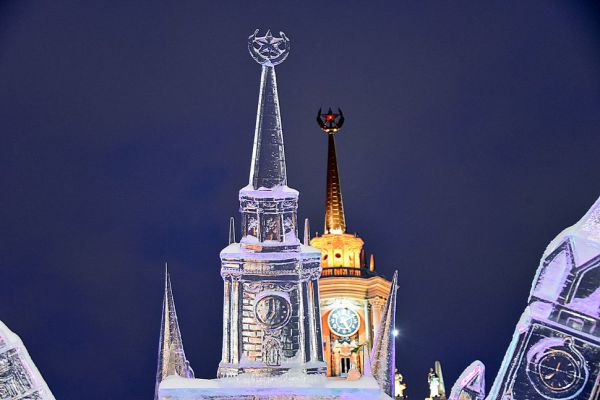 В Екатеринбурге выпустят книгу о 100 известных уральцах