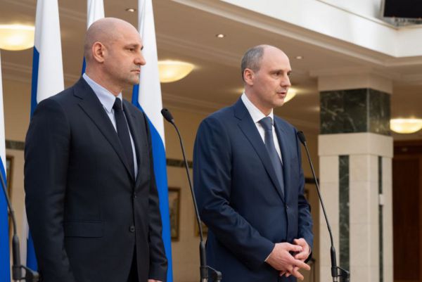 Полпред Артем Жога представил врио губернатора Свердловской области Дениса Паслера