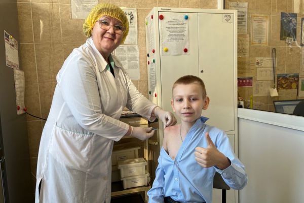 Свердловских детей в возрасте 15 месяцев бесплатно привьют против клещевого энцефалита