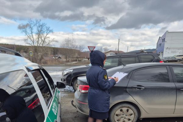 Жительница Первоуральска стала пешеходом за неуплату 76 штрафов ГИБДД
