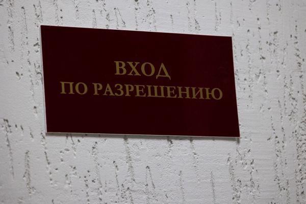 В Екатеринбурге начали судить обвиняемого в убийстве двухлетней падчерицы