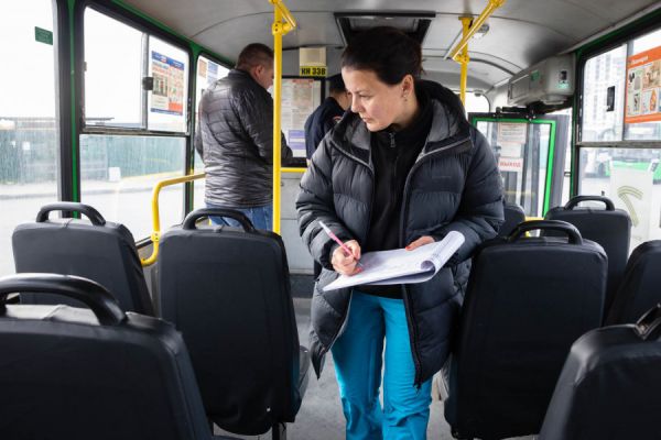 В Екатеринбурге транспортных безбилетников начали отправлять в суд.
