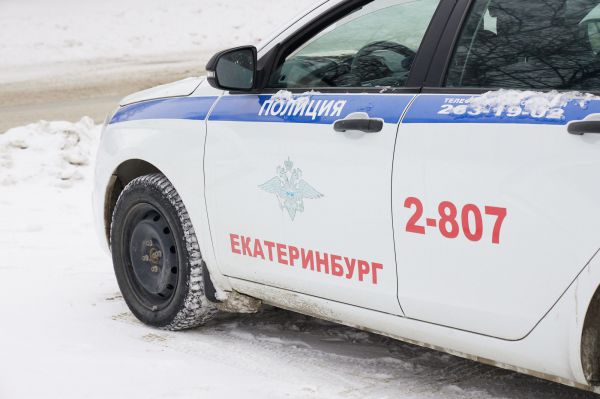 На трассе Екатеринбург — Полевской Toyota Vitz снесла пешехода