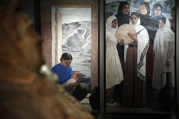 Разговор поколений. К Международному фестивалю молодежи в Музее ИЗО открылась выставка новаторов