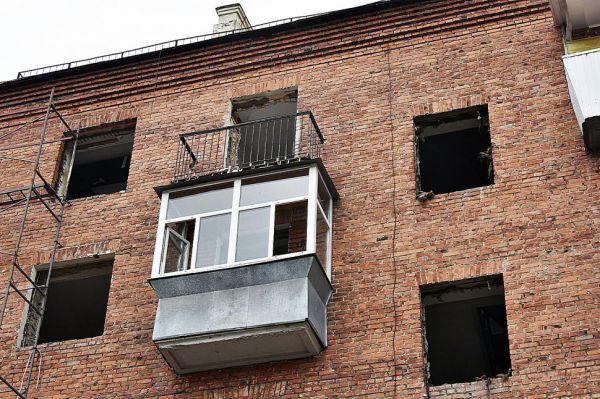 Владимир Путин поручил выделить 45 млрд рублей на расселение аварийного жилья в регионах