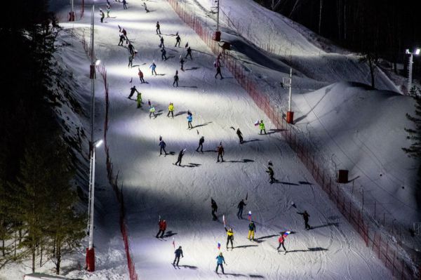 В новогодние каникулы горнолыжный комплекс «Богатырек» принял более четырех тысяч отдыхающих