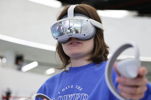 В Екатеринбурге представили отечественные разработки для повышения комфорта и безопасности городской среды