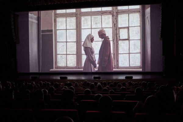 Увидеть кино будущего: 25 площадок Свердловской области бесплатно покажут фильмы фестиваля ВГИК