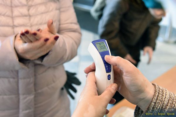 Пациенток перинатального центра в Екатеринбурге принимают по QR-кодам