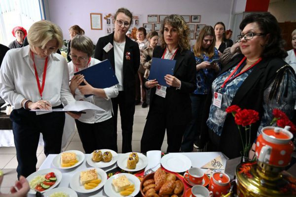 Лучшие школьные столовые Среднего Урала определил кулинарный конкурс