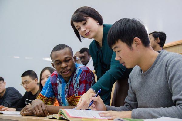 В Свердловской области стартовал образовательный марафон для мигрантов