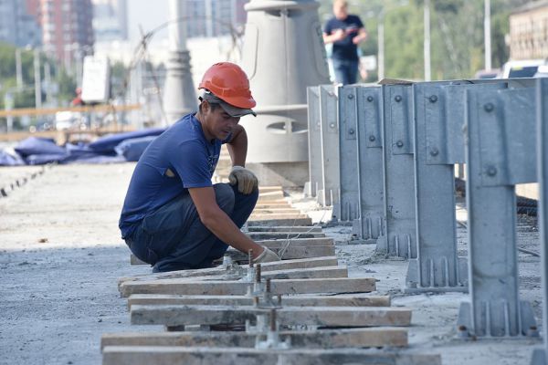 В Екатеринбурге улицу Вайнера до 2024 года сделают односторонней