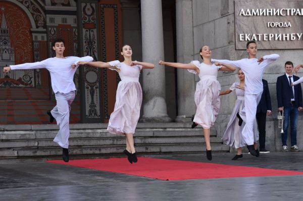 Власти вложат в празднование 300-летия Екатеринбурга больше миллиарда рублей