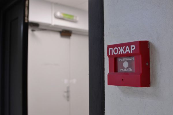 Ночью в Екатеринбурге эвакуировали людей с вокзалов