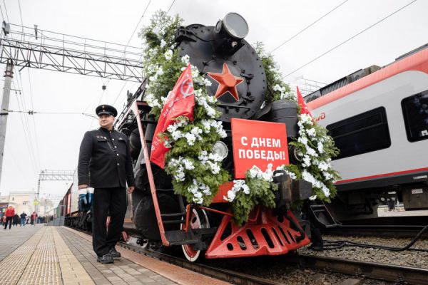 Музей на колесах. «Эшелон Победы» прибыл на вокзал Екатеринбурга