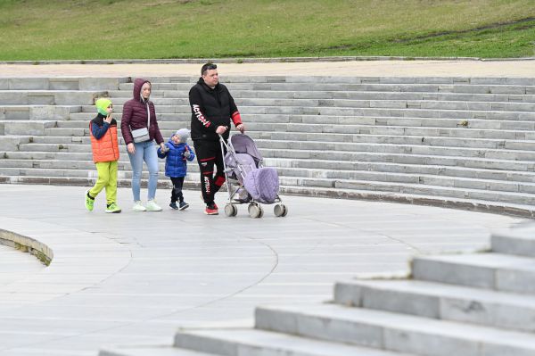 В Свердловской области становится больше многодетных семей