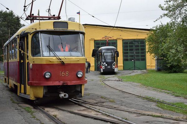 Два крупнейших транспортных предприятия Екатеринбурга сольются в одно