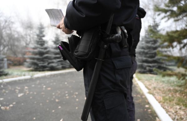 В уральской столице приставы нашли фотографа-должника через запись на съемку