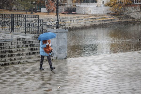 Синоптики пообещали югу Свердловской области очень сильные дожди