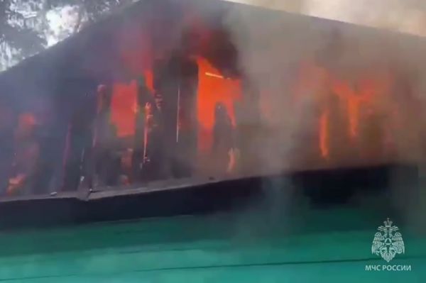 Мужчина погиб в пожаре на окраине Екатеринбурга